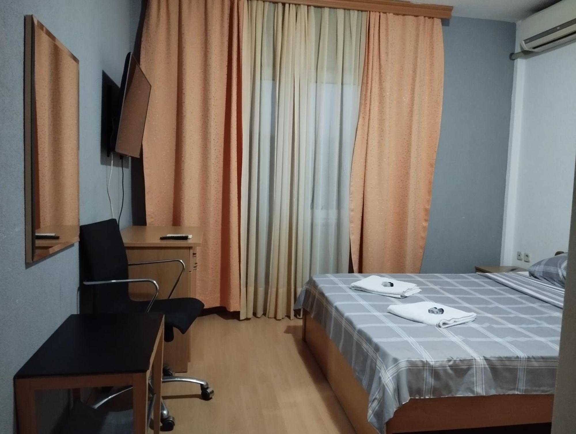 Hotel Ariston 斯特鲁加 外观 照片